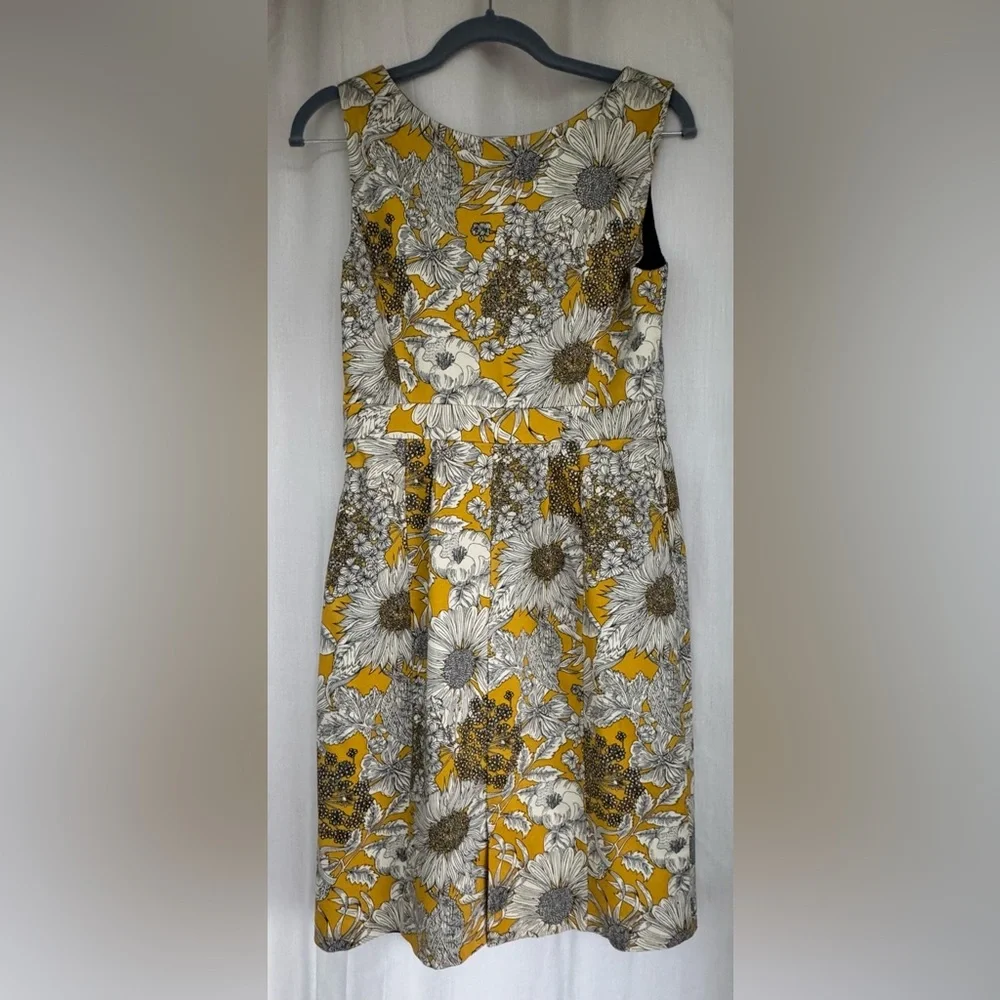 Liberty of London for Target Yellow Sunflower sheath-side zipper dress 
size 6 - Picture 3 of 9
